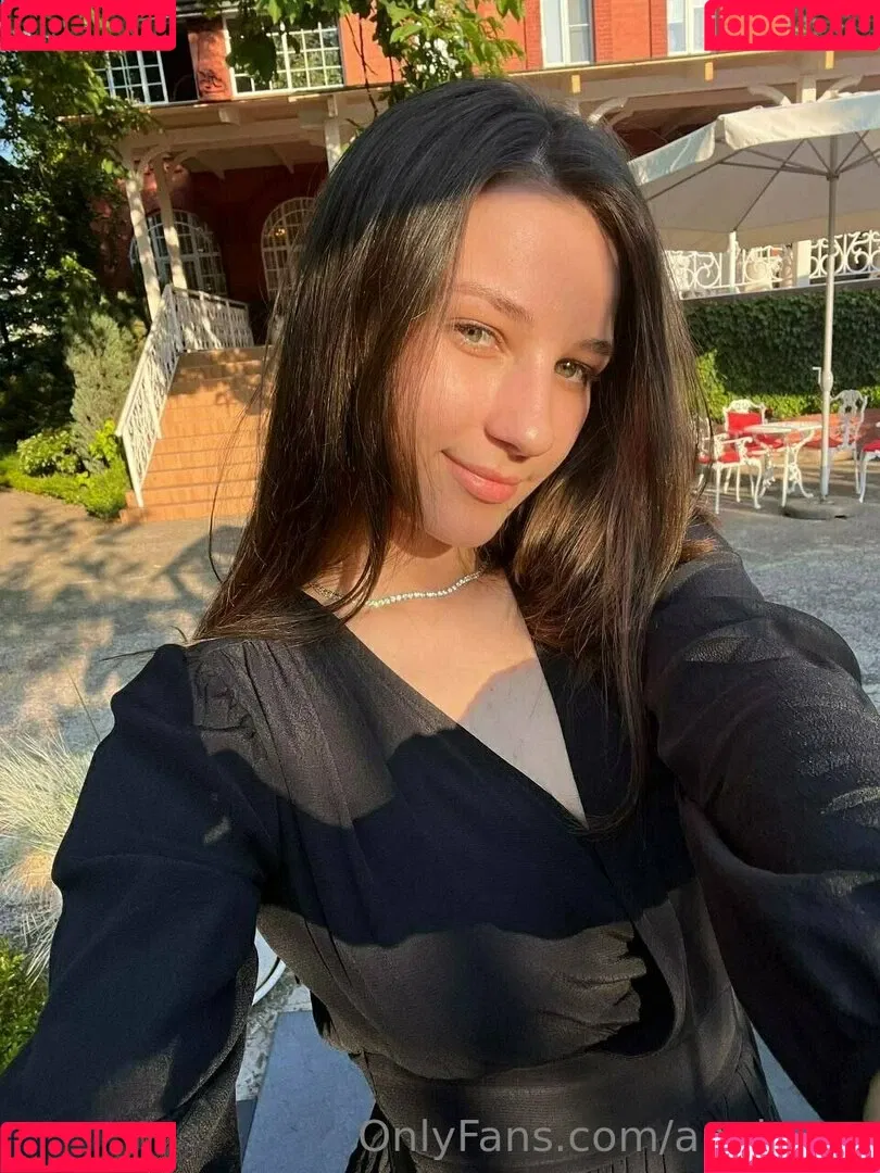 annie_aa Onlyfans Photo Gallery 