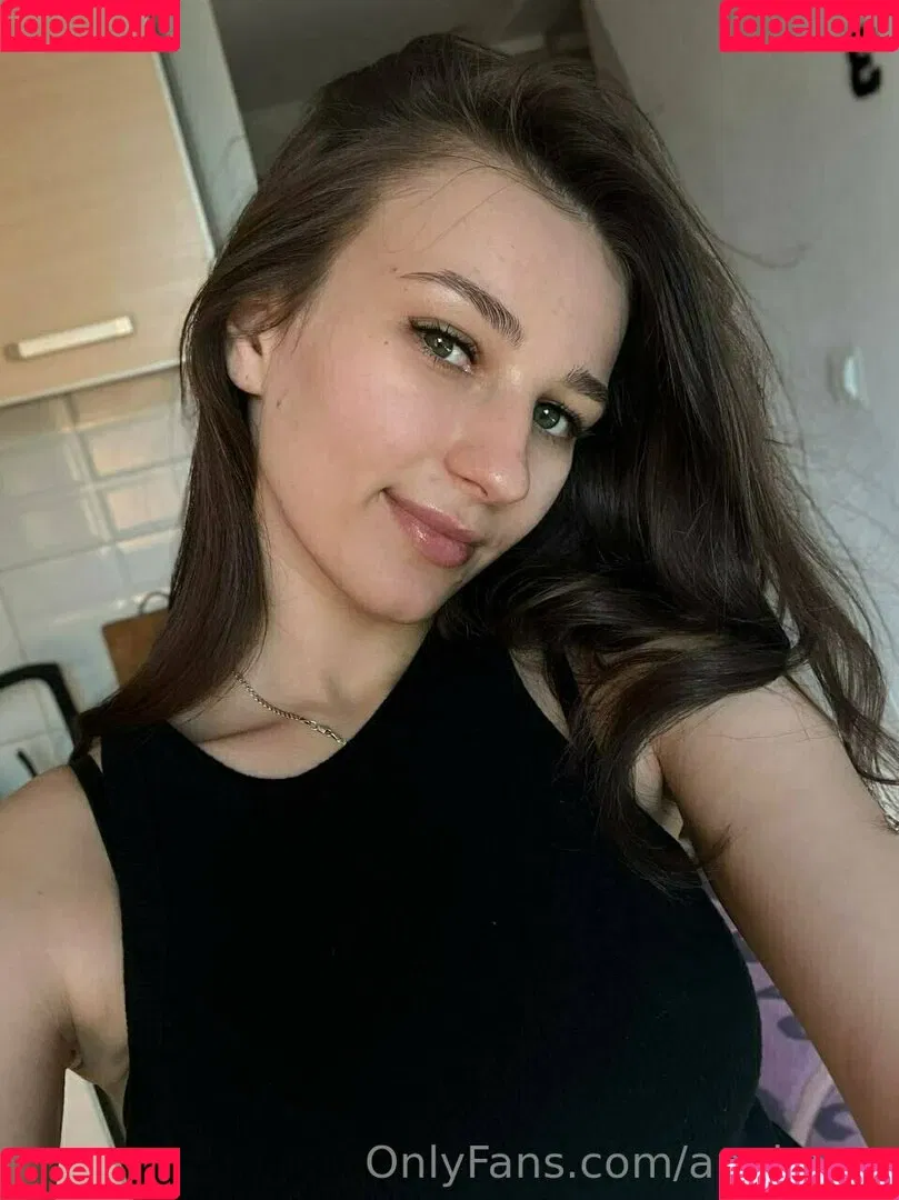annie_aa Onlyfans Photo Gallery 