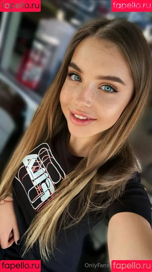 annie_aa Onlyfans Photo Gallery 