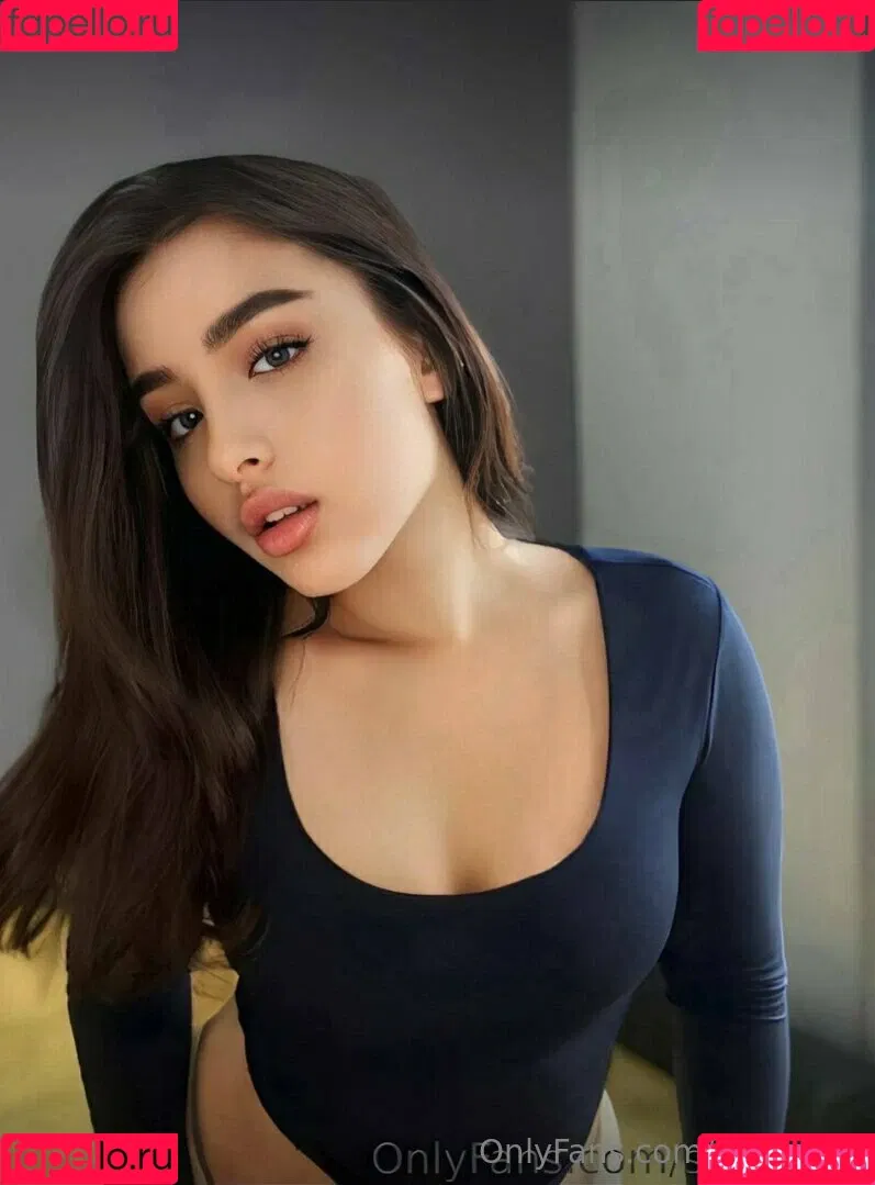 annie_aa Onlyfans Photo Gallery 