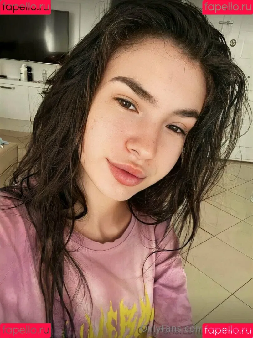 annie_aa Onlyfans Photo Gallery 