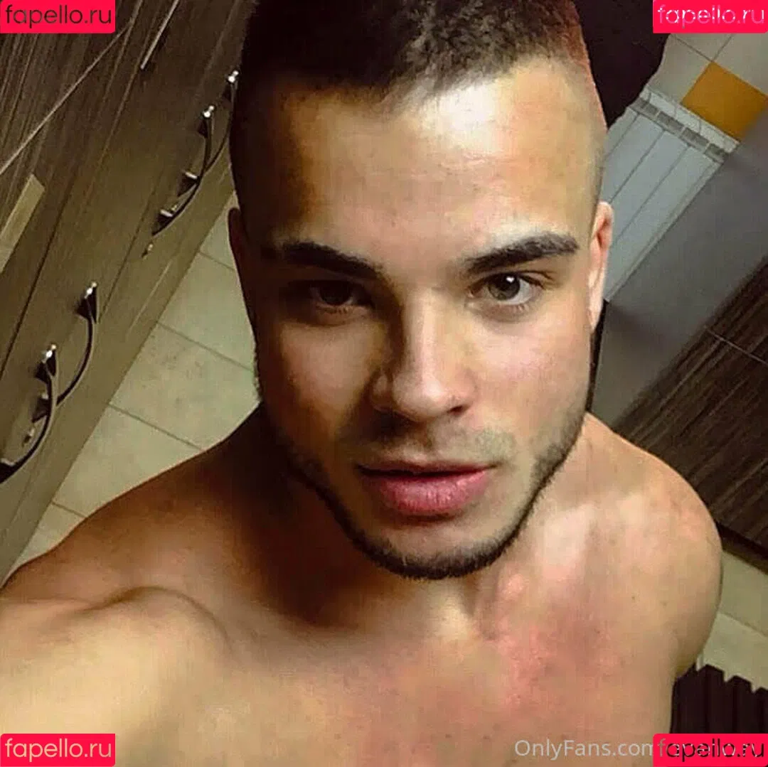 evanway Onlyfans Photo Gallery 