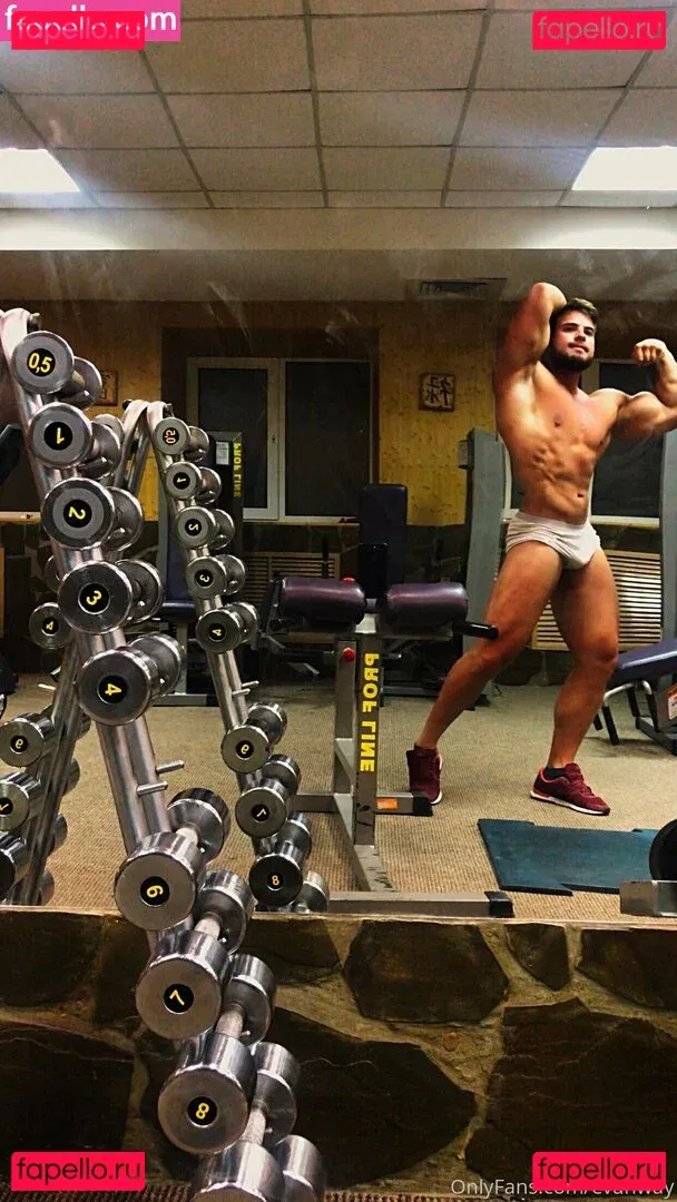 evanway Onlyfans Photo Gallery 