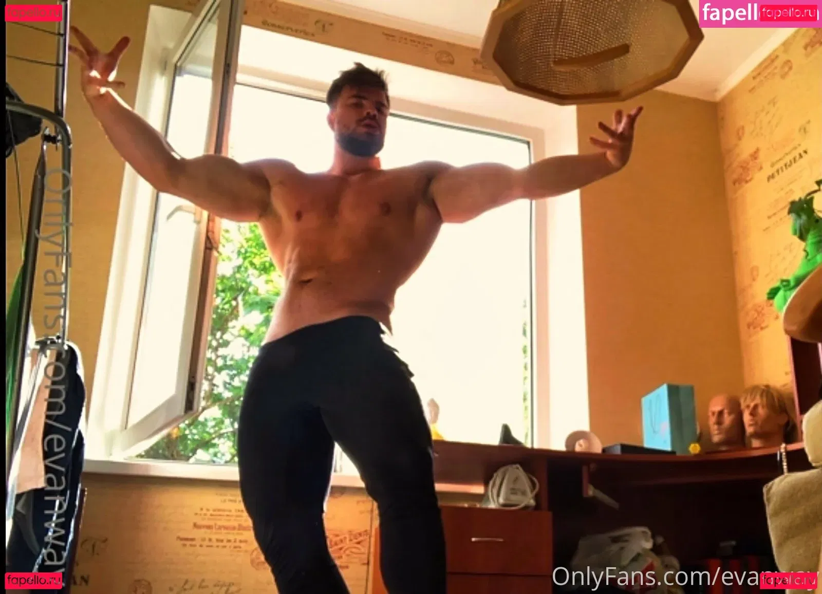 evanway Onlyfans Photo Gallery 