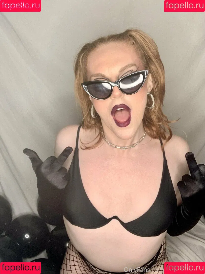 hottgirlginger Onlyfans Photo Gallery 