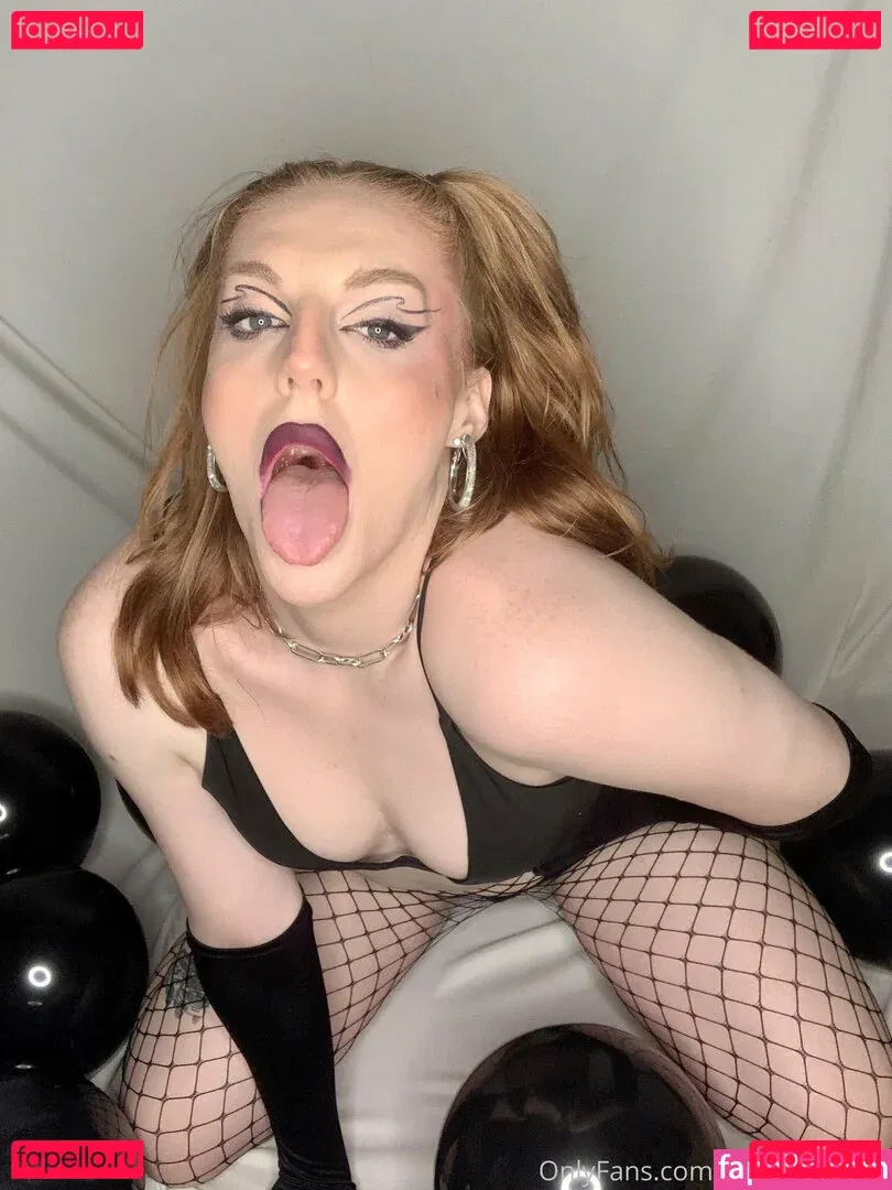 hottgirlginger Onlyfans Photo Gallery 