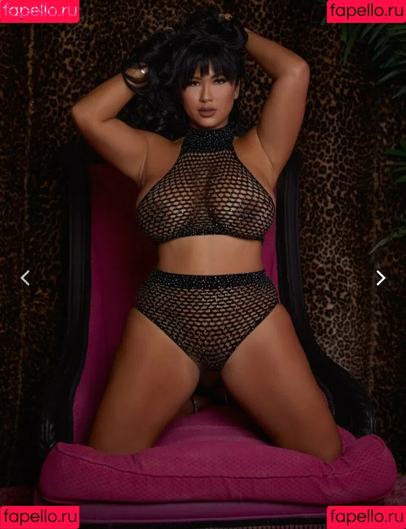 michelletheceo Onlyfans Photo Gallery 