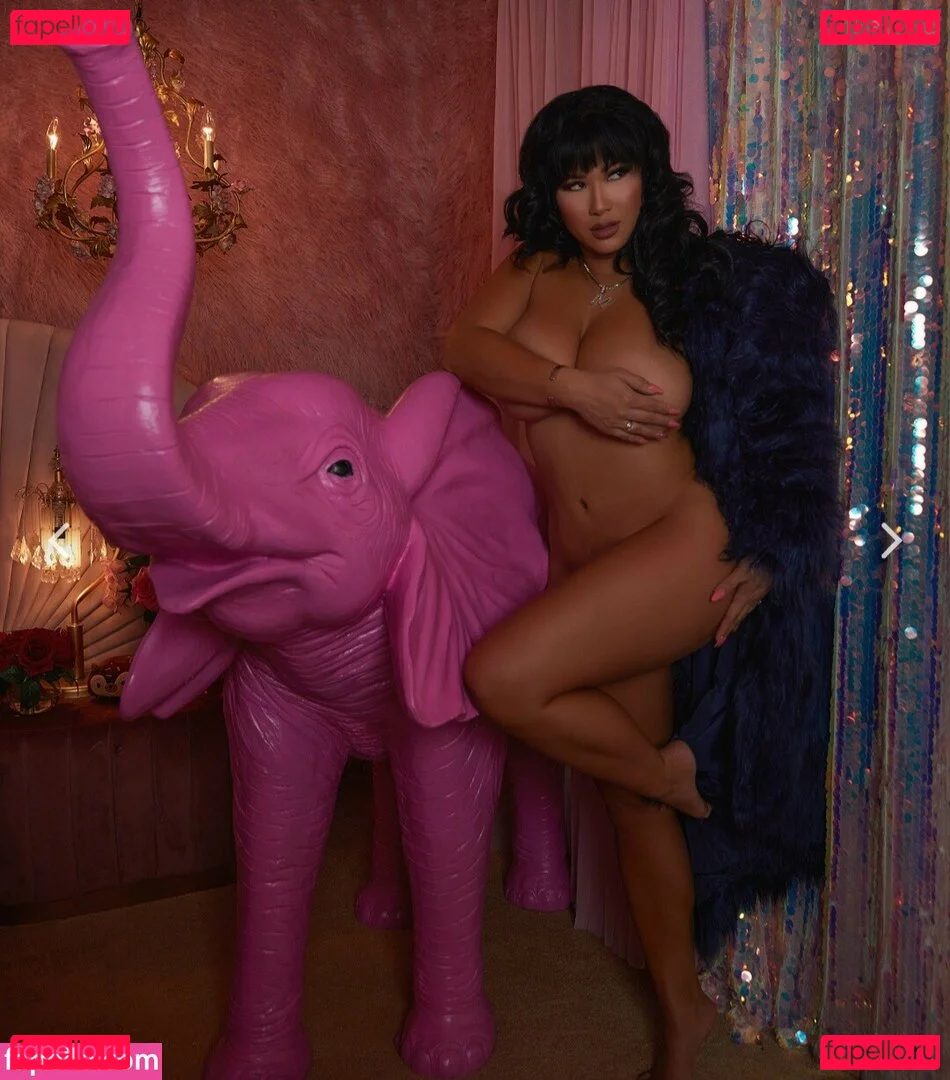 michelletheceo Onlyfans Photo Gallery 