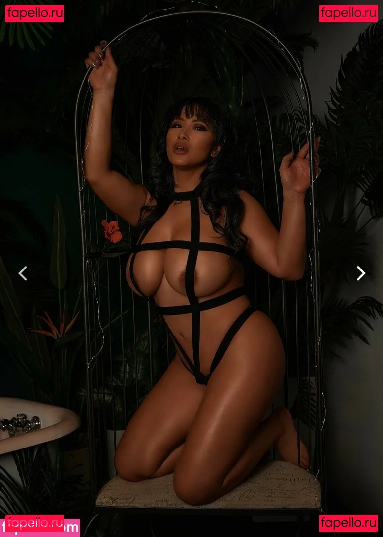 michelletheceo Onlyfans Photo Gallery 