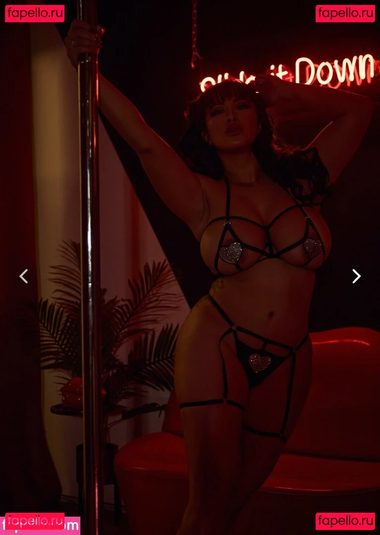 michelletheceo Onlyfans Photo Gallery 