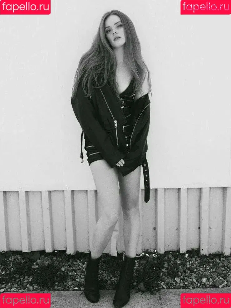 Abigail Cowan Onlyfans Photo Gallery 