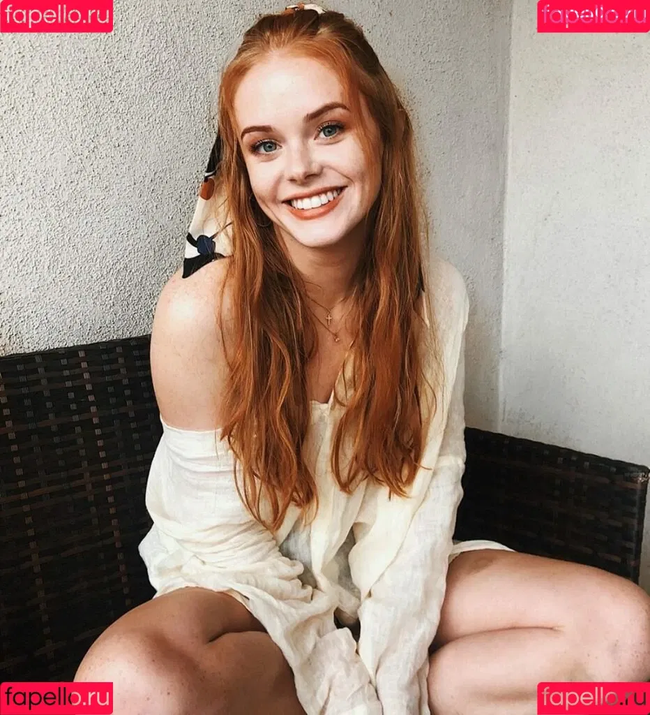 Abigail Cowan Onlyfans Photo Gallery 