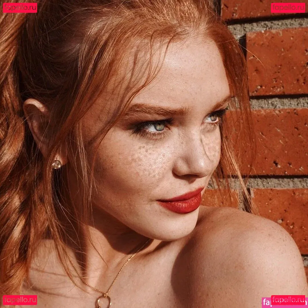 Abigail Cowan Onlyfans Photo Gallery 