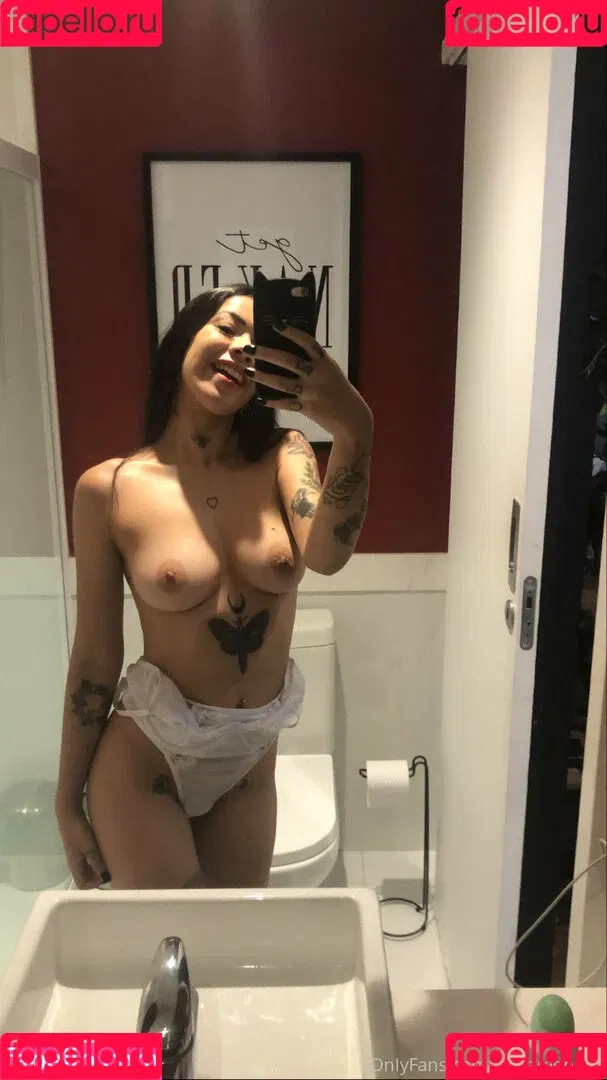 luaramonasg Onlyfans Photo Gallery 