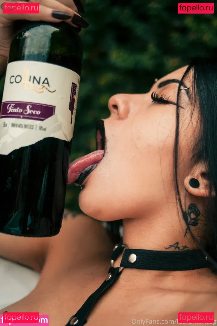 luaramonasg Onlyfans Photo Gallery 