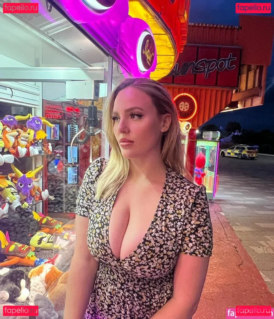 moonbeamlouth Onlyfans Photo Gallery 