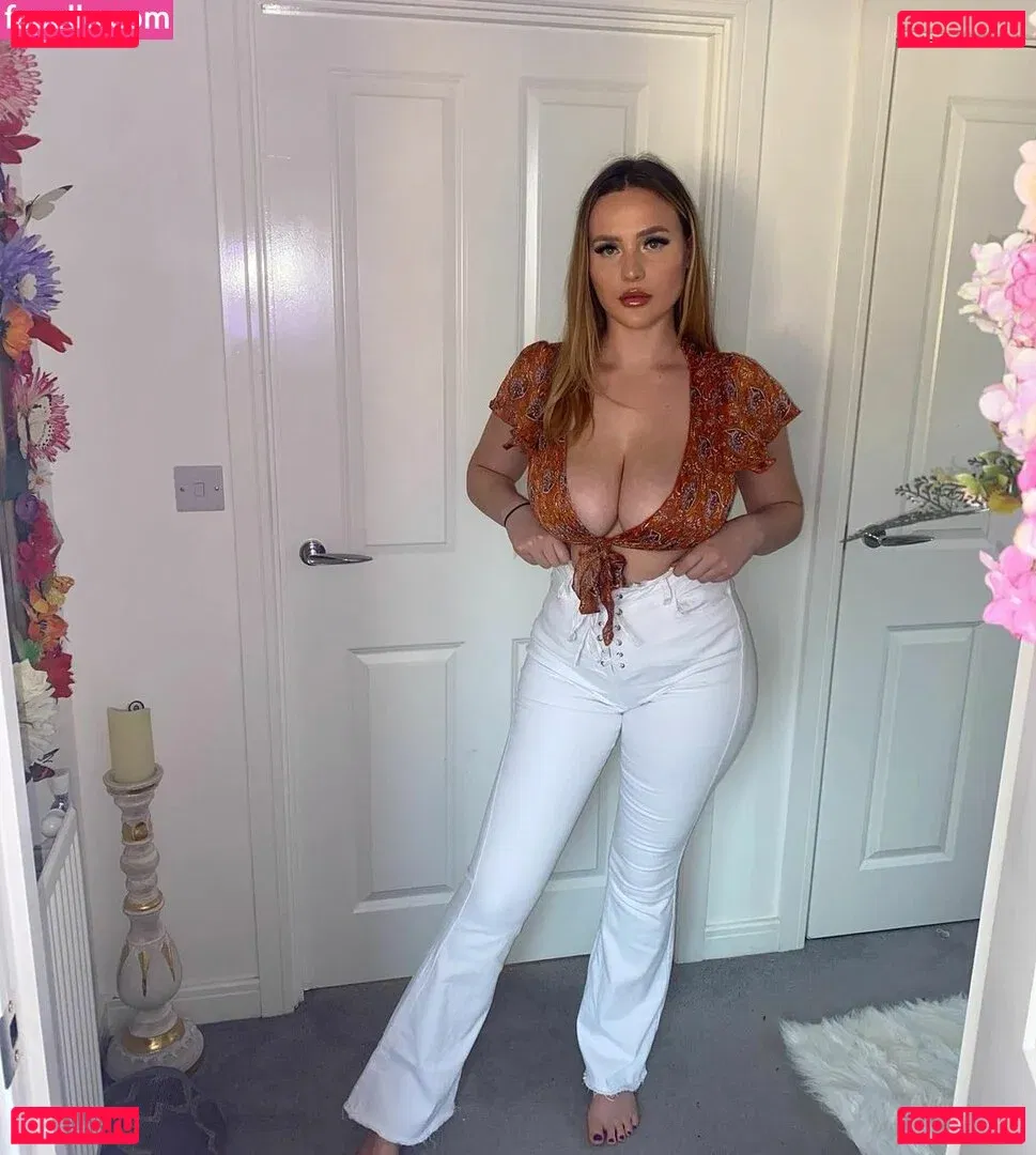 moonbeamlouth Onlyfans Photo Gallery 