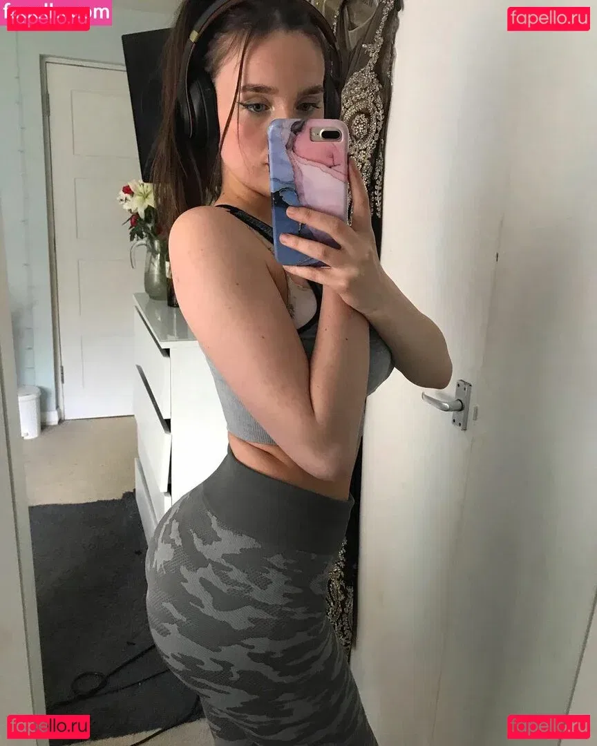 moonbeamlouth Onlyfans Photo Gallery 