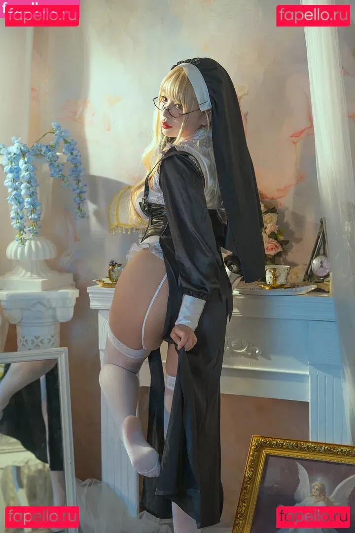 YunX1X1 Onlyfans Photo Gallery 