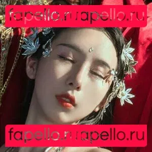 YunX1X1 Onlyfans Photo Gallery 