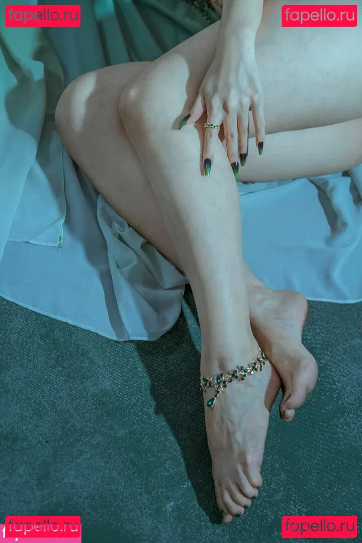 YunX1X1 Onlyfans Photo Gallery 