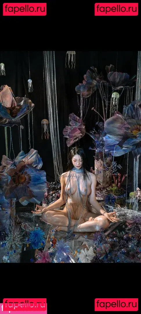 YunX1X1 Onlyfans Photo Gallery 