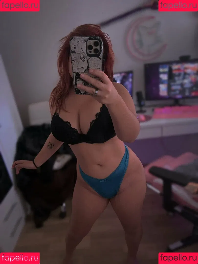 niniitard Onlyfans Photo Gallery 