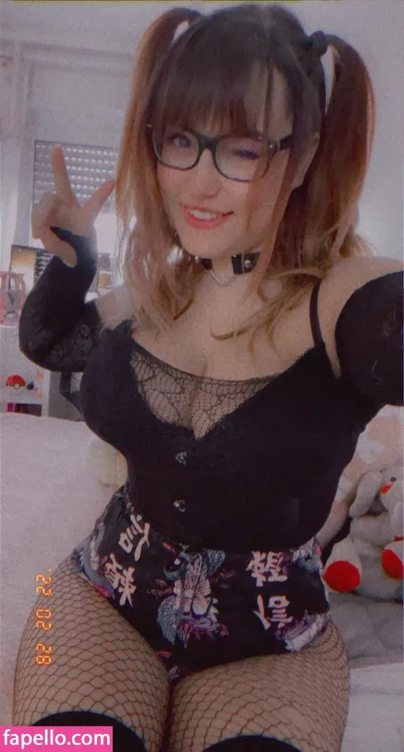 niniitard Onlyfans Photo Gallery 