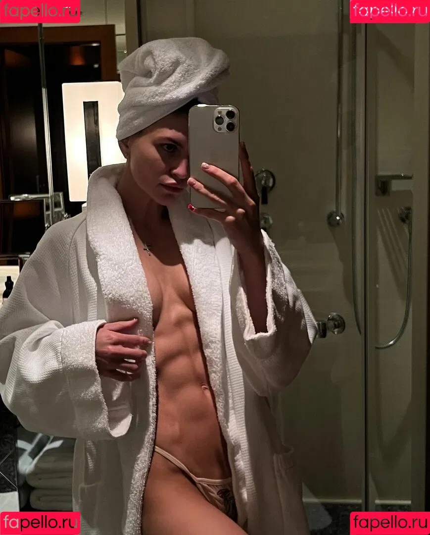 Anastasiia Mironova Onlyfans Photo Gallery 