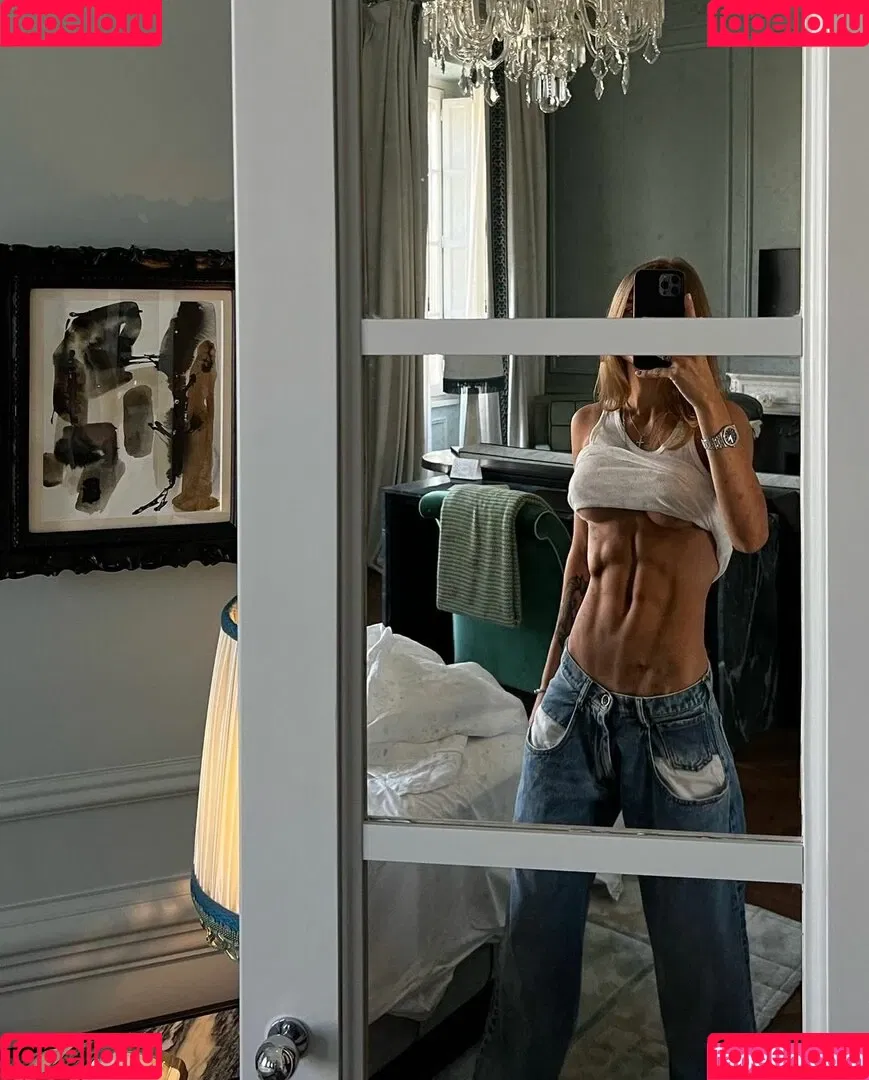 Anastasiia Mironova Onlyfans Photo Gallery 