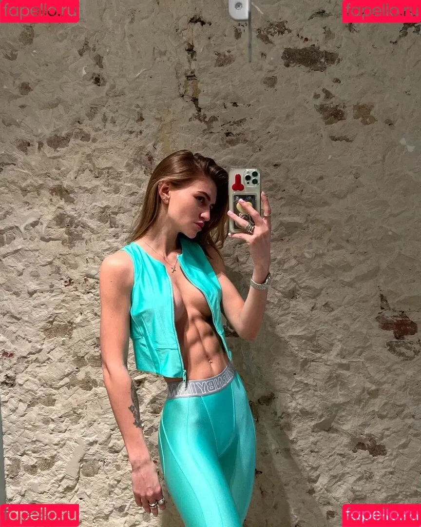 Anastasiia Mironova Onlyfans Photo Gallery 