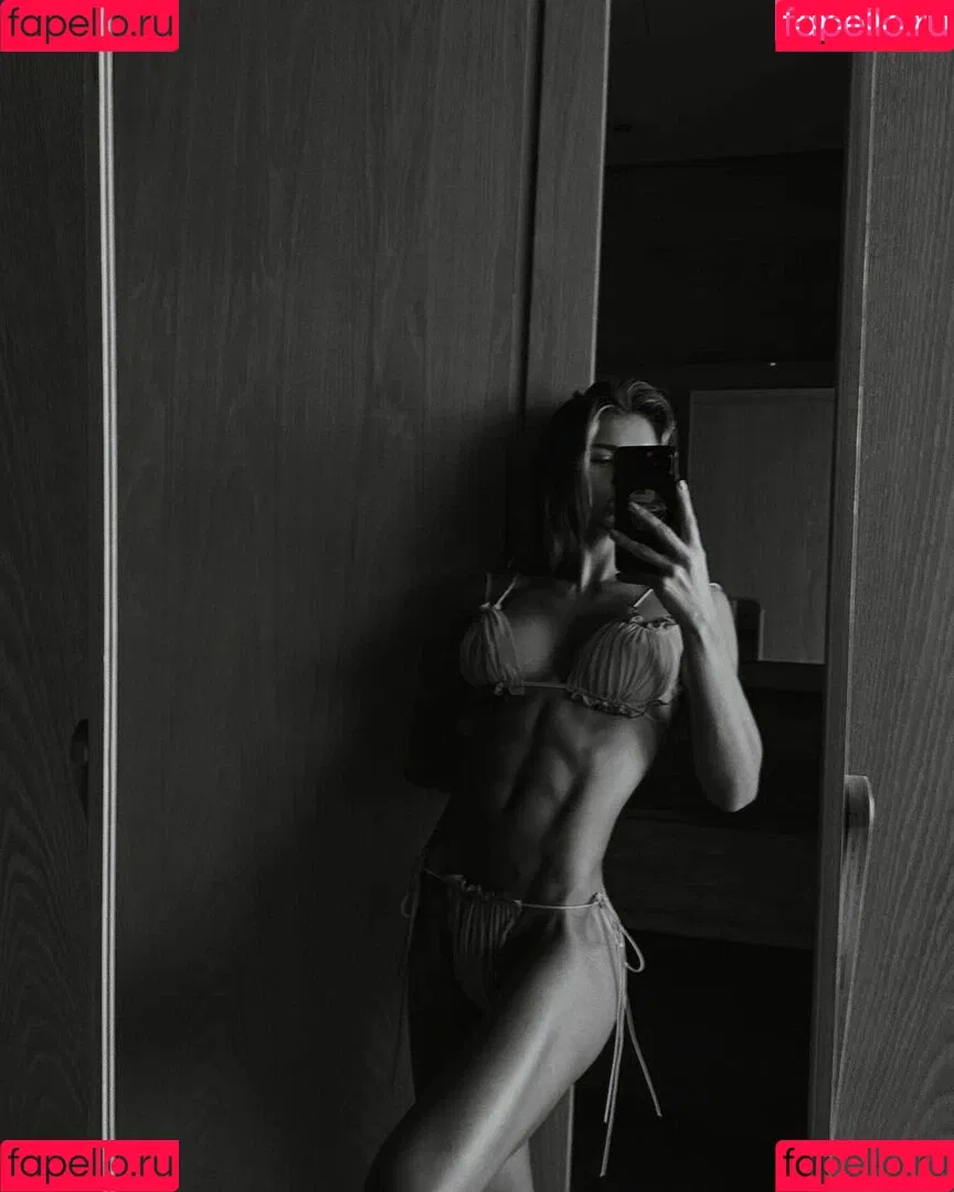 Anastasiia Mironova Onlyfans Photo Gallery 