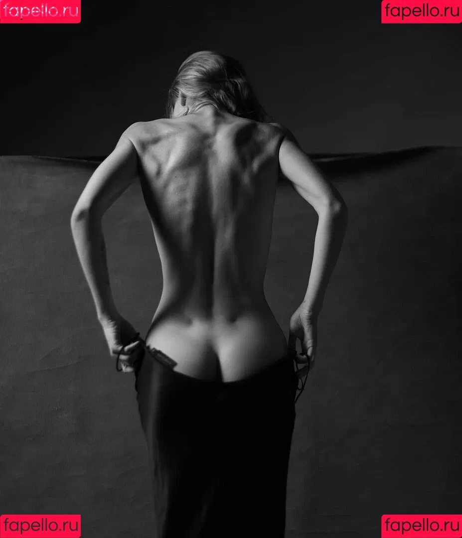Anastasiia Mironova Onlyfans Photo Gallery 