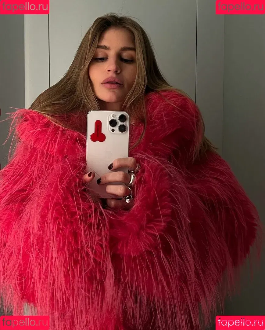 Anastasiia Mironova Onlyfans Photo Gallery 