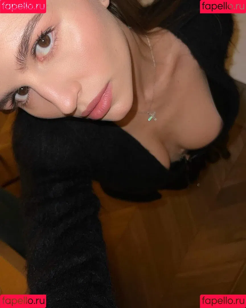 Anastasiia Mironova Onlyfans Photo Gallery 