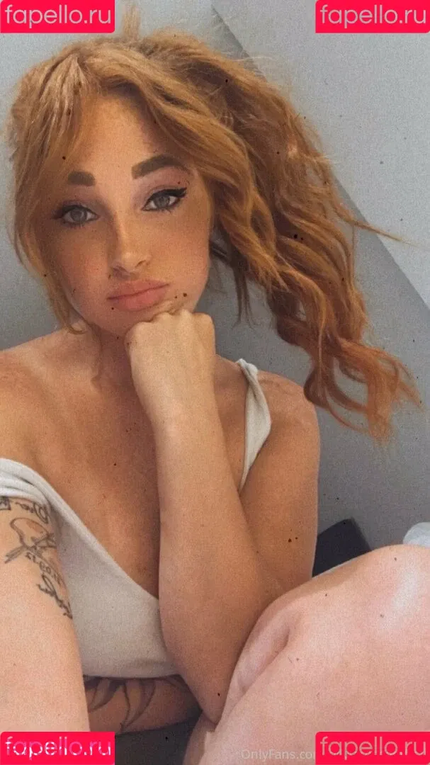 oliviaroseuk Onlyfans Photo Gallery 