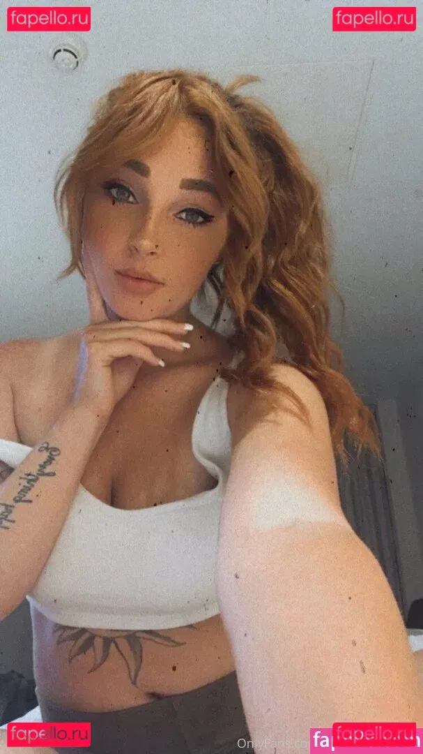 oliviaroseuk Onlyfans Photo Gallery 