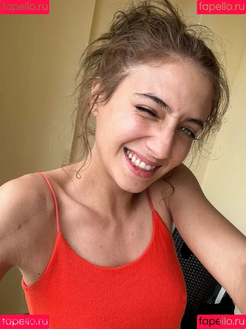 YellowMinimum6204 Onlyfans Photo Gallery 