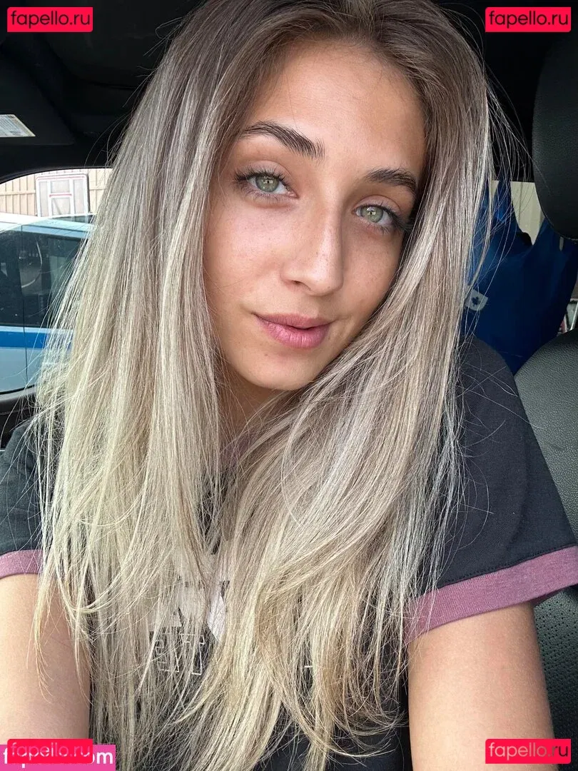 YellowMinimum6204 Onlyfans Photo Gallery 