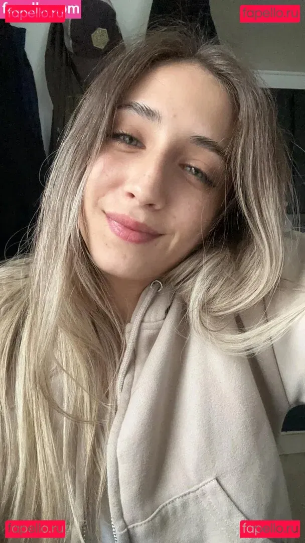 YellowMinimum6204 Onlyfans Photo Gallery 