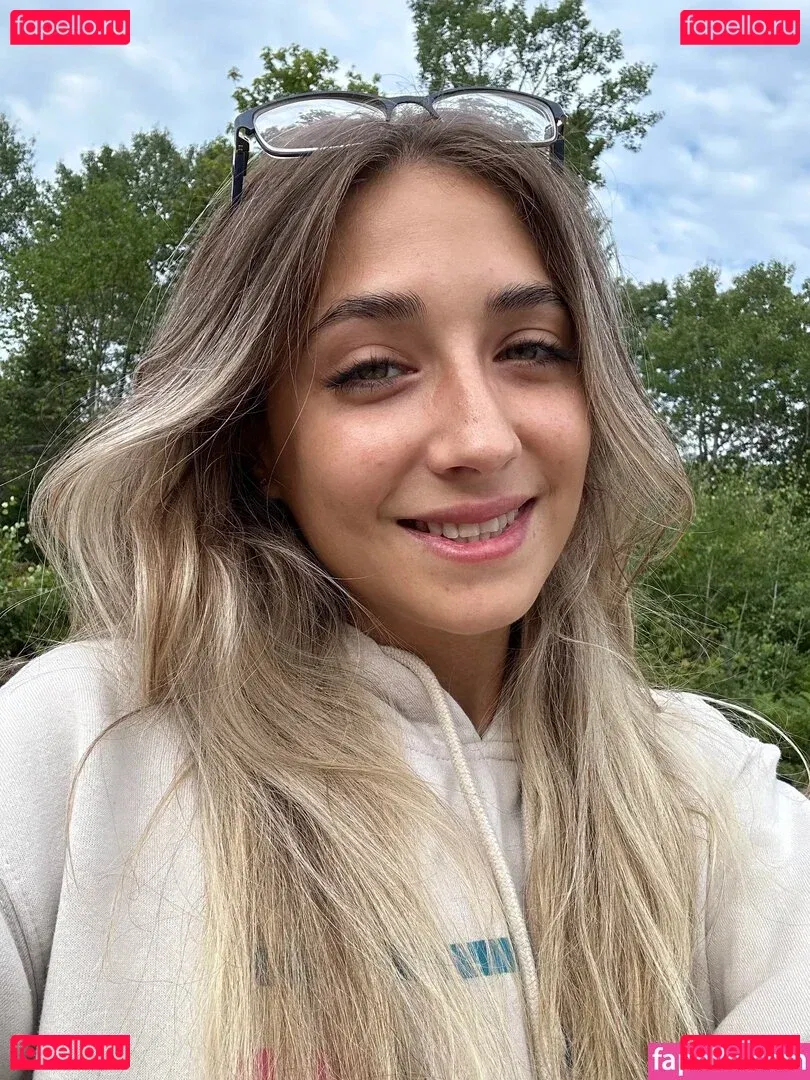 YellowMinimum6204 Onlyfans Photo Gallery 