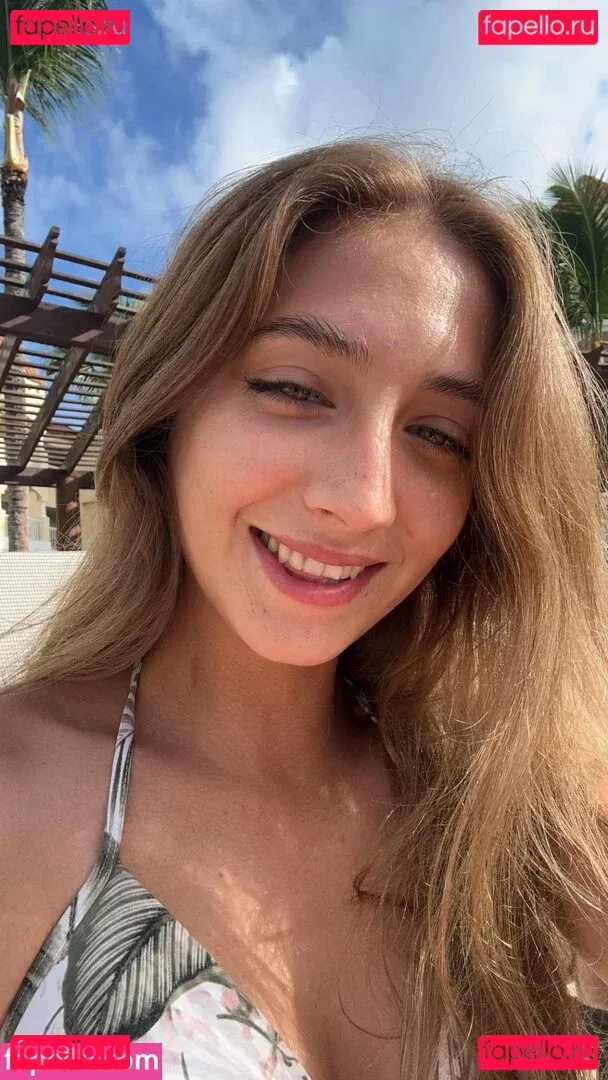 YellowMinimum6204 Onlyfans Photo Gallery 