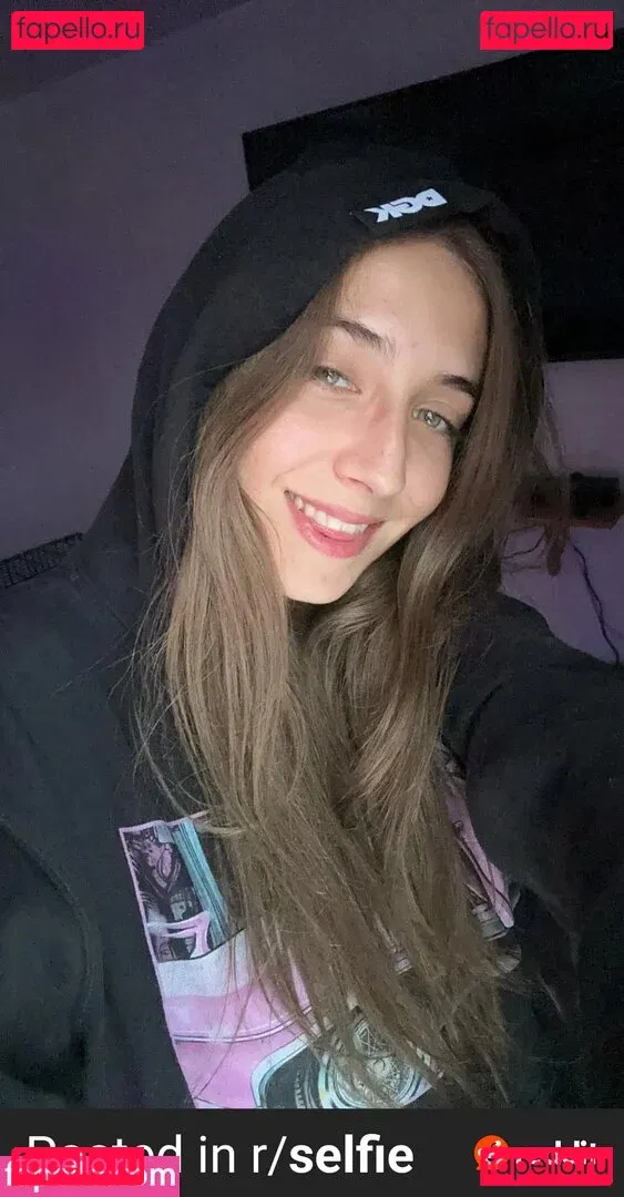 YellowMinimum6204 Onlyfans Photo Gallery 