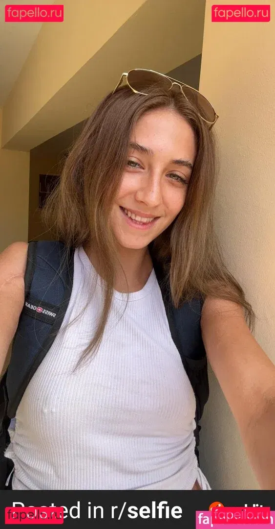 YellowMinimum6204 Onlyfans Photo Gallery 