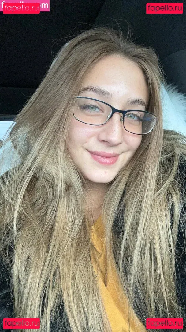 YellowMinimum6204 Onlyfans Photo Gallery 