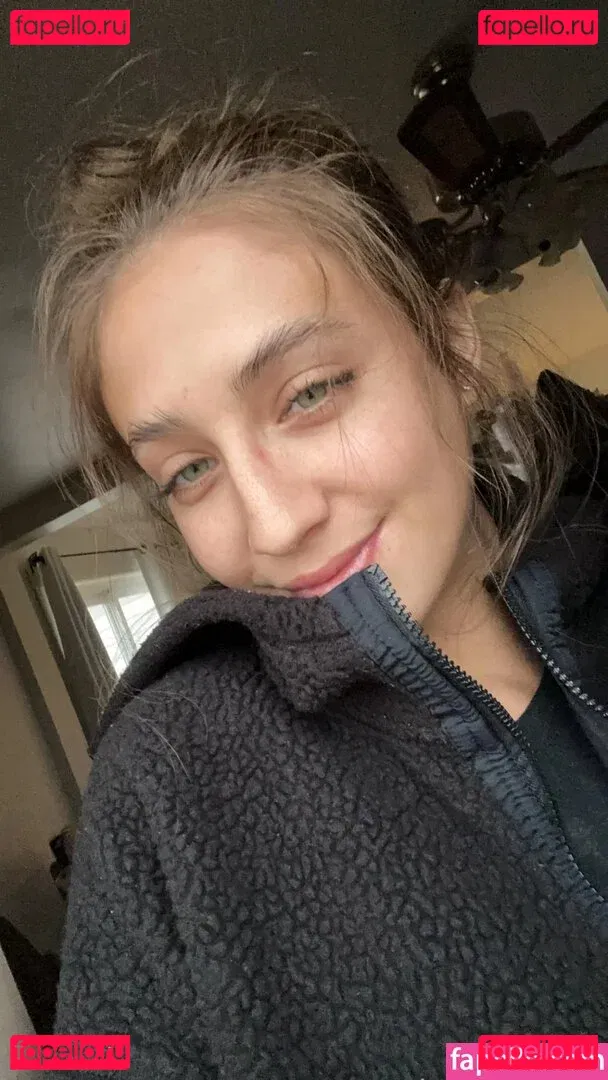 YellowMinimum6204 Onlyfans Photo Gallery 