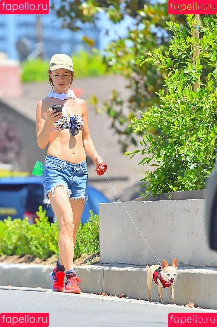 Juliette Lewis Onlyfans Photo Gallery 