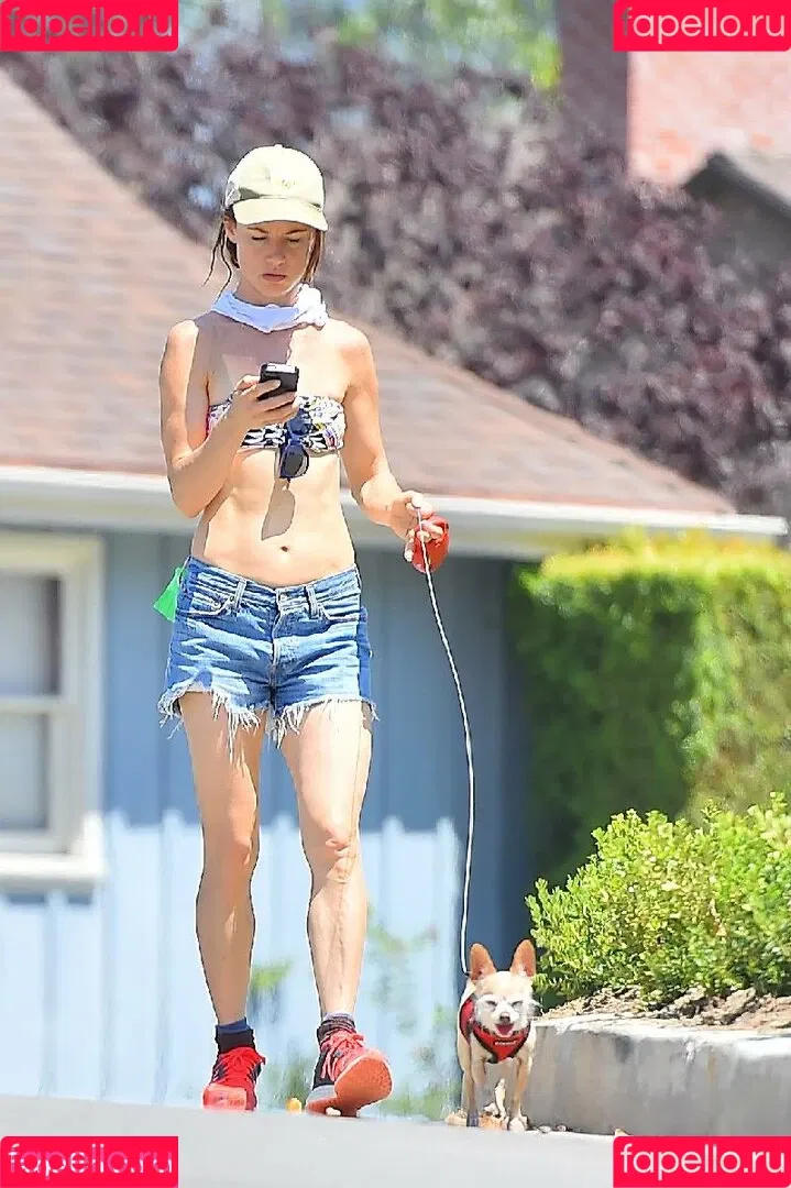Juliette Lewis Onlyfans Photo Gallery 