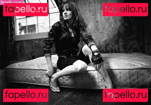 Juliette Lewis Onlyfans Photo Gallery 