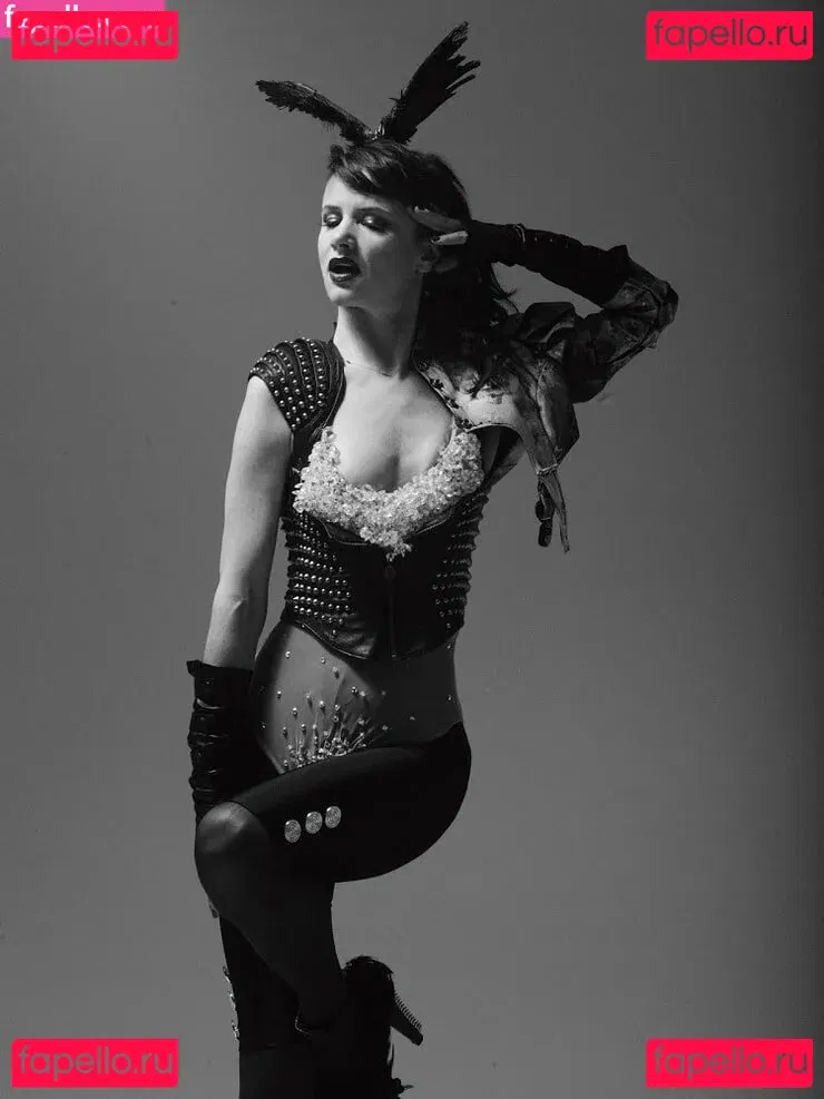 Juliette Lewis Onlyfans Photo Gallery 